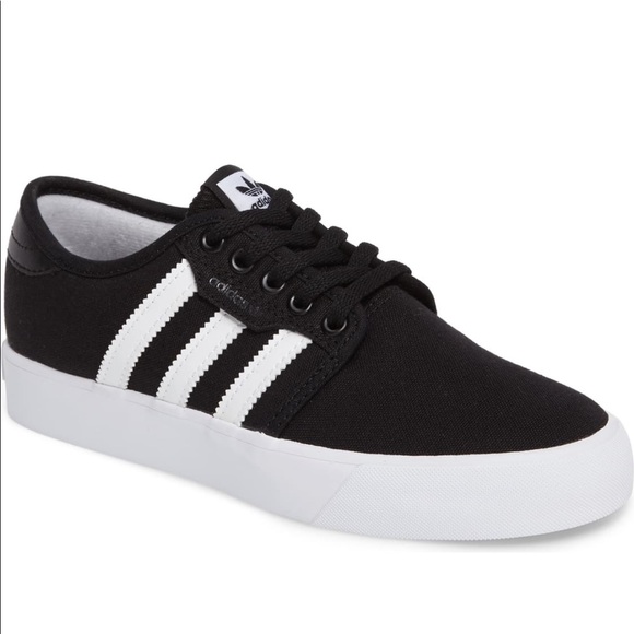 adidas seeley black white
